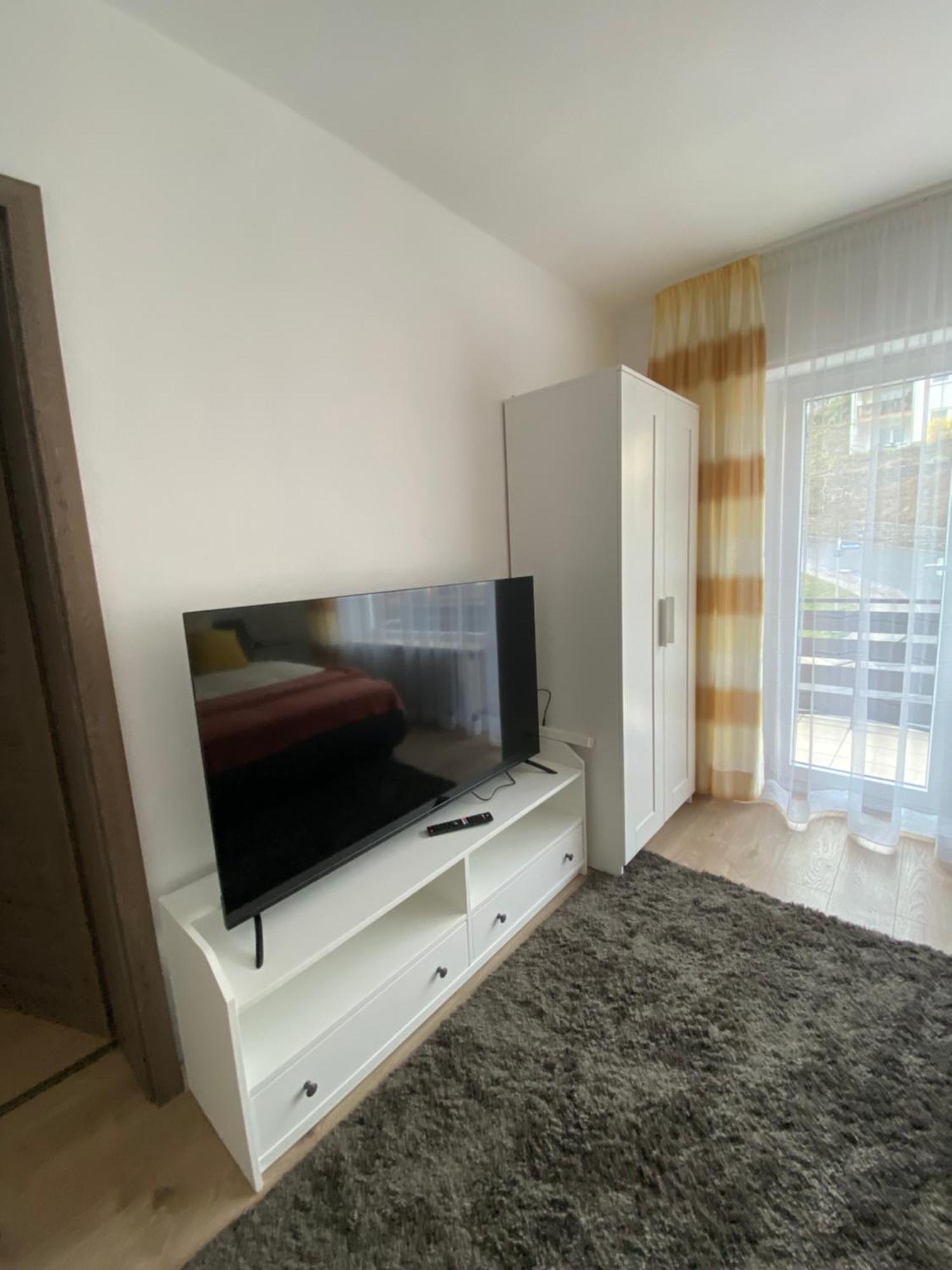 Pension Mit Moselblick Klotten Bagian luar foto