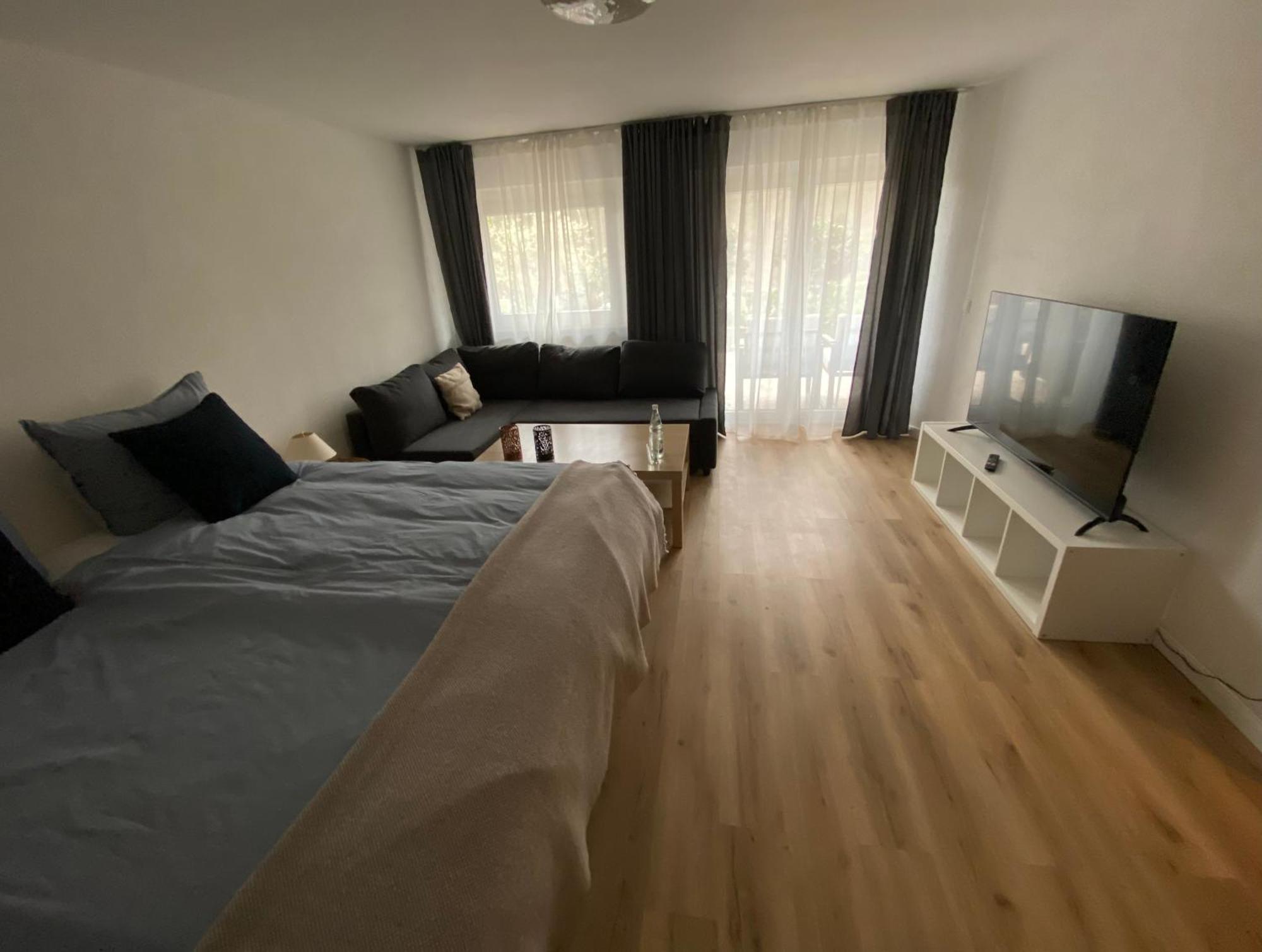 Pension Mit Moselblick Klotten Bagian luar foto
