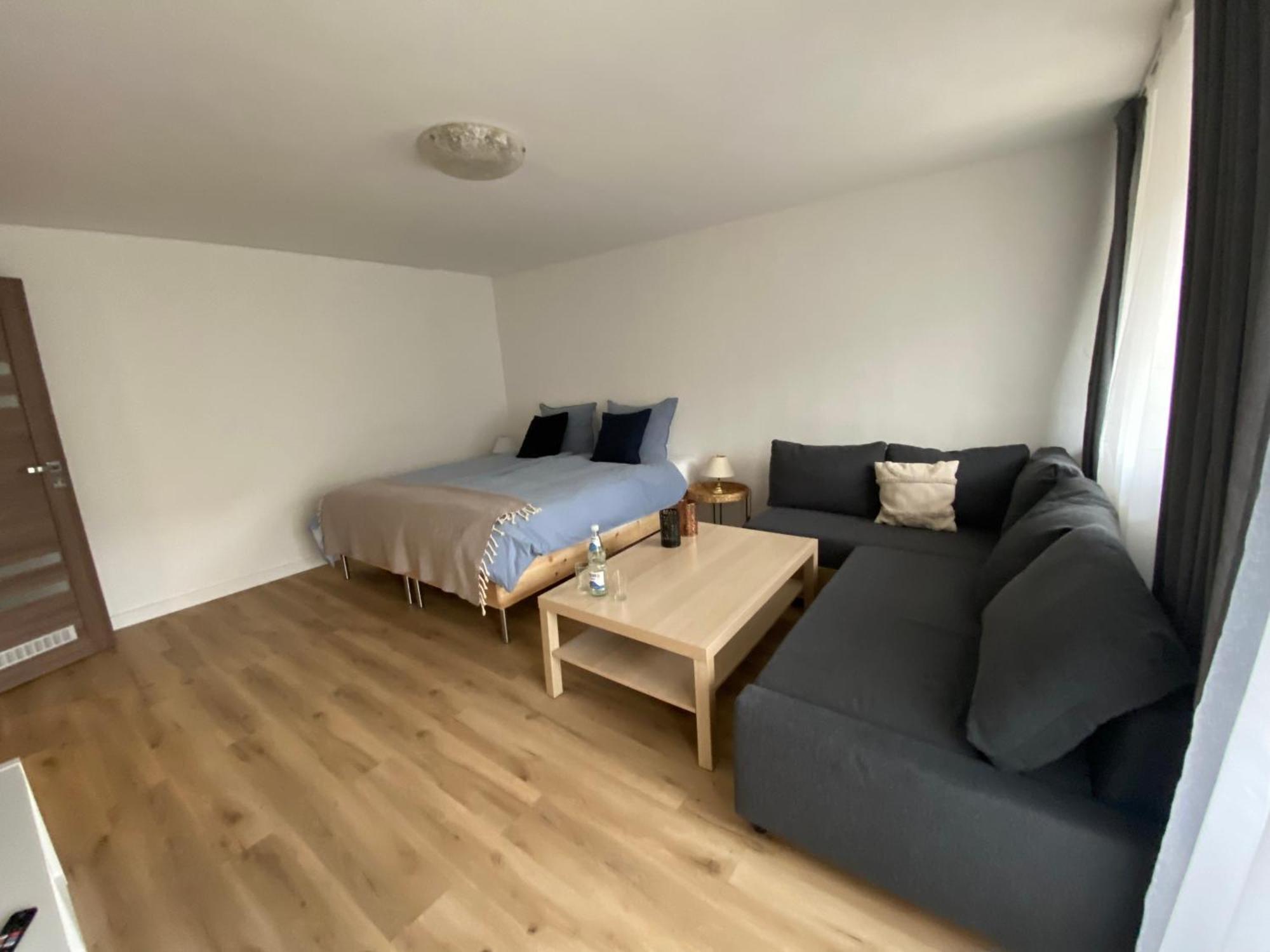 Pension Mit Moselblick Klotten Bagian luar foto